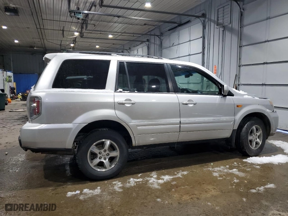 2007 Honda Pilot EX-L with VIN 5FNYF28517B024896, listed as a Copart auction lot 43929425 with 110,273 mi miles and Salvage Title. Bid and sale history available at carsss.com. Image 3.