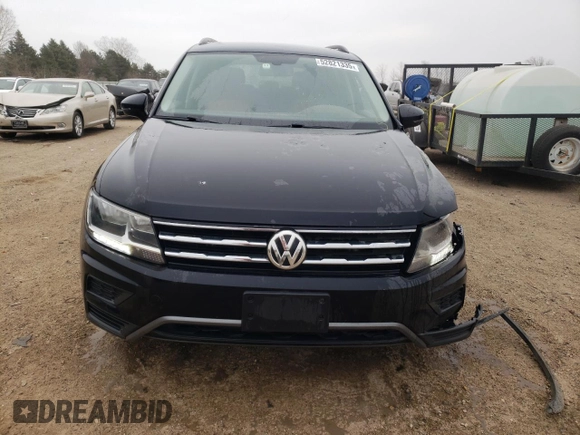 2019 Volkswagen Tiguan SE with VIN 3VV2B7AX2KM201195, listed as a Copart auction lot 52821335 with 72,382 mi miles and Salvage Title. Bid and sale history available at DreamBid. Image 5.