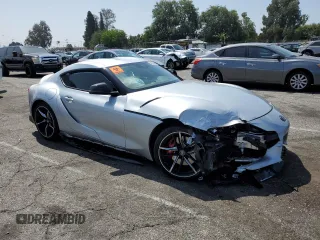 2022 Toyota Supra 3.0 with VIN WZ1DB0C06NW046204, listed as a Copart auction lot 58162645 with Not provided miles and Salvage title. Bid and sale history available at DreamBid. Image 4.