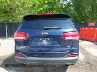 2017 Kia Sorento LX with VIN 5XYPGDA57HG191420, listed as a IAAI auction lot 42224980 with 177,091 mi miles and . Bid and sale history available at carsss.com. Image 17.