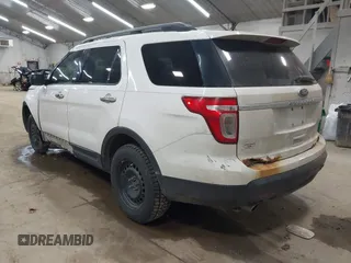 2013 Ford Explorer z VIN 1FM5K8B83DGA61532, wystawiony jako IAAI lot #42203941 z przebiegiem 191 304 mil mil oraz . Historia ofert i sprzedaży dostępna na DreamBid. Obrazek 3.
