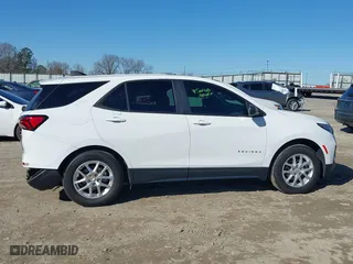 2022 Chevrolet Equinox LS with VIN 3GNAXHEV5NS170333, listed as a IAAI auction lot 41149010 with 55,793 mi miles. Bid and sale history available at carsss.com. Image 13.