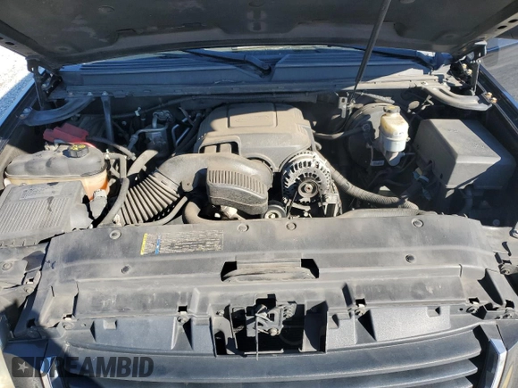 2011 GMC Yukon XL SLT with VIN 1GKS1KE09BR160925, listed as a Copart auction lot 46185765 with 210,428 mi miles and Clean Title. Bid and sale history available at DreamBid. Image 12.