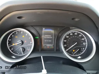 2024 Toyota Camry LE z VIN 4T1R11AK2RU216038, wystawiony jako Copart lot #56582725 z przebiegiem 42 623 mil mil oraz Szkoda całkowita • Salvage title. Historia ofert i sprzedaży dostępna na DreamBid. Obrazek 9.