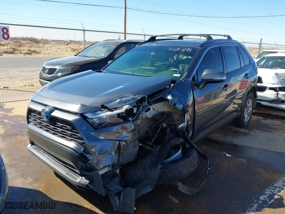 2022 Toyota RAV4 Hybrid XLE with VIN JTMRWRFV6ND165774, listed as a IAAI auction lot 41587093 with 48,578 mi miles. Bid and sale history available at carsss.com. Image 18.