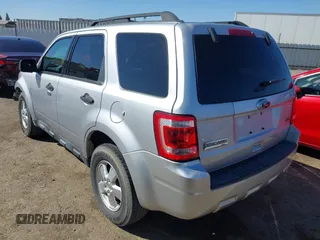 2012 Ford Escape XLT с VIN 1FMCU9DGXCKB55950, выставлен на аукционе IAAI как лот 42490173 с пробегом 221 795 миль миль и . История ставок и продаж доступна на DreamBid. Изображение 3.