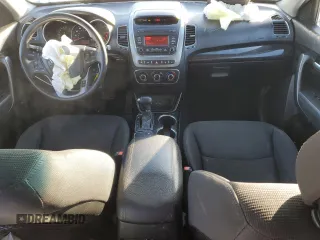 2014 Kia Sorento LX with VIN 5XYKTDA7XEG541478, listed as a Copart auction lot 86410184 with 122,986 mi miles and Salvage Title. Bid and sale history available at carsss.com. Image 8.