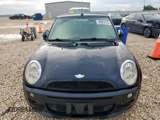 2005 MINI Convertible with VIN WMWRF33485TF61638, listed as a Copart auction lot 59822125 with 89,011 mi miles and Clean title. Bid and sale history available at DreamBid. Image 5.