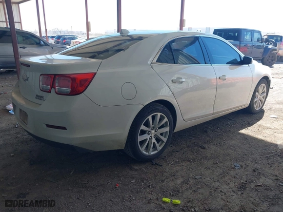 2014 Chevrolet Malibu LT with VIN 1G11E5SL0EF262088, listed as a IAAI auction lot 41614775 with 199,440 mi miles. Bid and sale history available at carsss.com. Image 4.