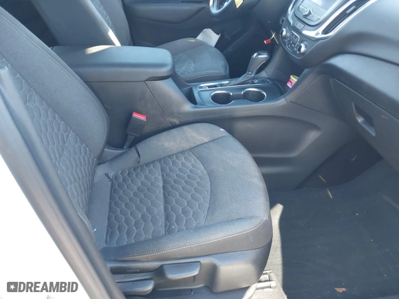 2020 Chevrolet Equinox LT with VIN 3GNAXVEX5LS526454, listed as a IAAI auction lot 41160944 with 37,971 mi miles. Bid and sale history available at carsss.com. Image 5.