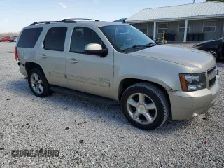 2013 Chevrolet Tahoe LT z VIN 1GNSCBE00DR361094, wystawiony jako Copart lot #48332975 z przebiegiem 177 534 mil mil oraz Szkoda całkowita • Salvage title. Historia ofert i sprzedaży dostępna na DreamBid. Obrazek 4.