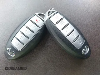 2013 Infiniti JX35 с VIN 5N1AL0MM2DC313818, выставлен на аукционе IAAI как лот 42347174 с пробегом 133 488 миль миль и . История ставок и продаж доступна на DreamBid. Изображение 11.