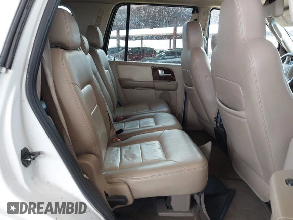 2003 Ford Expedition Eddie Bauer with VIN 1FMPU17L73LC55526, listed as a IAAI auction lot 42058899 with 280,180 mi miles and . Bid and sale history available at DreamBid. Image 8.