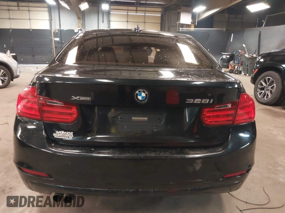 2014 BMW 3 Series 328i xDrive с VIN WBA3B5G59ENS06561, выставлен на аукционе IAAI как лот 42370078 с пробегом 101 877 миль миль и . История ставок и продаж доступна на DreamBid. Изображение 16.