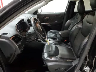 2020 Jeep Cherokee Latitude Plus with VIN 1C4PJMLB5LD545091, listed as a Copart auction lot 48066215 with 36,958 mi miles and Salvage title. Bid and sale history available at DreamBid. Image 7.