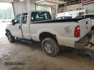 2012 Ford F-350 XL z VIN 1FT8X3B60CEA14909, wystawiony jako Copart lot #60431045 z przebiegiem 177 057 mil mil oraz Szkoda całkowita • Salvage title. Historia ofert i sprzedaży dostępna na DreamBid. Obrazek 2.