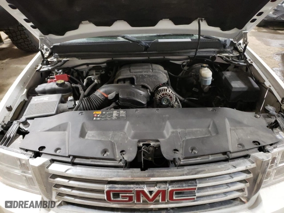2013 GMC Sierra 1500 SLT with VIN 3GTP2WE76DG150052, listed as a Copart auction lot 48682575 with 105,384 mi miles and Clean Title. Bid and sale history available at carsss.com. Image 11.