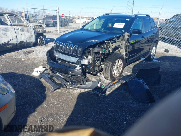 2018 Jeep Cherokee Latitude Plus with VIN 1C4PJMLB0JD507197, listed as a IAAI auction lot 41360448 with 61,877 mi miles and . Bid and sale history available at carsss.com. Image 21.