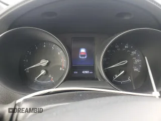 2019 Toyota C-HR XLE z VIN JTNKHMBX4K1061119, wystawiony jako Copart lot #47112995 z przebiegiem 42 983 mil mil oraz Szkoda całkowita • Salvage title. Historia ofert i sprzedaży dostępna na DreamBid. Obrazek 9.