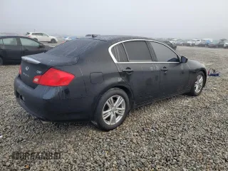 2015 Infiniti Q40 with VIN JN1CV6APXFM500023, listed as a Copart auction lot 85674804 with 185,540 mi miles and Salvage Title. Bid and sale history available at carsss.com. Image 3.