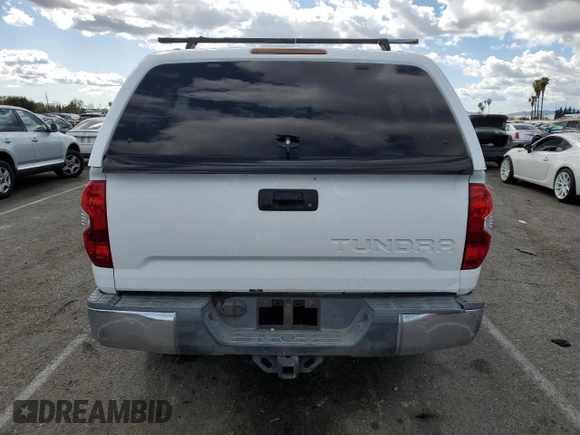 2014 Toyota Tundra SR5 z VIN 5TFDY5F10EX357491, wystawiony jako Copart lot #51216355 z przebiegiem 298 528 mil mil oraz Szkoda całkowita • Salvage title. Historia ofert i sprzedaży dostępna na DreamBid. Obrazek 6.