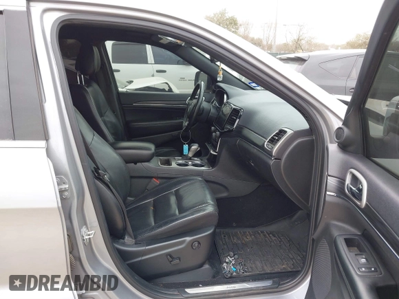 2019 Jeep Grand Cherokee Limited z VIN 1C4RJEBG8KC752297, wystawiony jako IAAI lot #41580741 z przebiegiem 142 981 mil mil oraz . Historia ofert i sprzedaży dostępna na DreamBid. Obrazek 5.