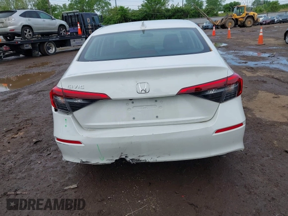 2024 Honda Civic LX z VIN 2HGFE2F20RH523593, wystawiony jako IAAI lot #42213468 z przebiegiem 13 561 mil mil oraz . Historia ofert i sprzedaży dostępna na DreamBid. Obrazek 6.