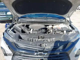 2021 Chevrolet Blazer LT z VIN 3GNKBCRS3MS528825, wystawiony jako IAAI lot #41756446 z przebiegiem 104 053 mil mil oraz . Historia ofert i sprzedaży dostępna na DreamBid. Obrazek 10.