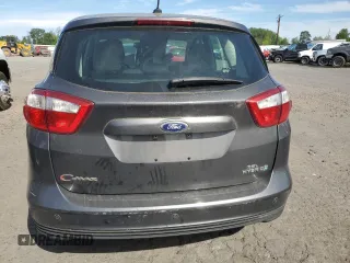2015 Ford C-Max SEL z VIN 1FADP5BU9FL111427, wystawiony jako Copart lot #56399215 z przebiegiem 110 531 mil mil oraz Szkoda całkowita • Salvage title. Historia ofert i sprzedaży dostępna na DreamBid. Obrazek 6.
