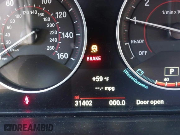 2019 BMW 4 Series 440i xDrive with VIN WBA4J7C52KBM75345, listed as a IAAI auction lot 40613703 with 31,402 mi miles and . Bid and sale history available at carsss.com. Image 7.