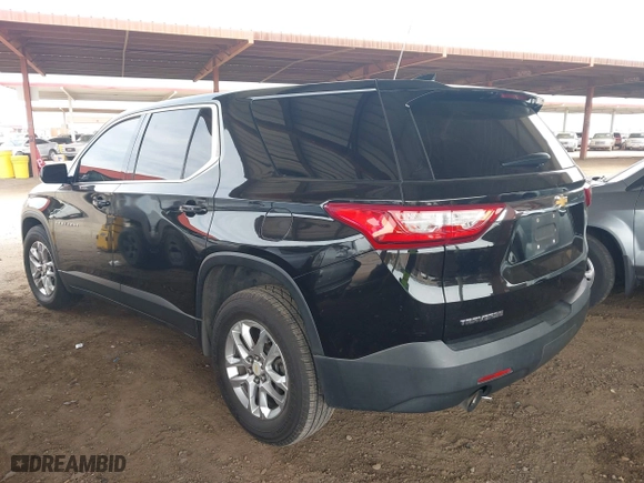 2018 Chevrolet Traverse LS with VIN 1GNERFKW1JJ105973, listed as a IAAI auction lot 41939730 with 153,336 mi miles. Bid and sale history available at carsss.com. Image 3.