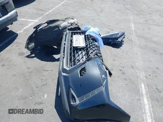 2021 Lexus UX 250h z VIN JTHP9JBH2M2048461, wystawiony jako IAAI lot #42017871 z przebiegiem 56 537 mil mil oraz . Historia ofert i sprzedaży dostępna na DreamBid. Obrazek 12.