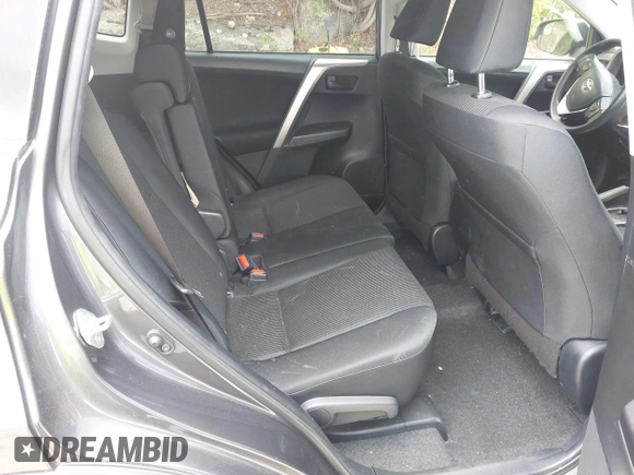 2018 Toyota RAV4 LE z VIN JTMBFREV9JJ742196, wystawiony jako IAAI lot #42242296 z przebiegiem 97 479 mil mil oraz . Historia ofert i sprzedaży dostępna na DreamBid. Obrazek 8.