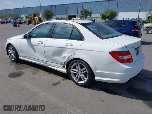 2013 Mercedes-Benz C 250 Sport with VIN WDDGF4HB7DR291503, listed as a IAAI auction lot 42132021 with 118,289 mi miles and . Bid and sale history available at carsss.com. Image 3.