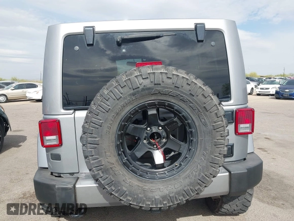 2018 Jeep Wrangler Unlimited Sahara with VIN 1C4BJWEG6JL817231, listed as a IAAI auction lot 42225248 with 68,015 mi miles and . Bid and sale history available at DreamBid. Image 17.
