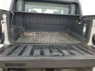 2005 Hummer H2 SUT with VIN 5GRGN22U15H123731, listed as a Copart auction lot 87680395 with 205,043 mi miles and Salvage Title. Bid and sale history available at carsss.com. Image 10.