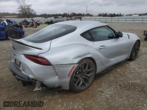 2020 Toyota Supra 3.0 with VIN WZ1DB4C0XLW030009, listed as a Copart auction lot 47809555 with 63,465 mi miles and Salvage title. Bid and sale history available at DreamBid. Image 3.