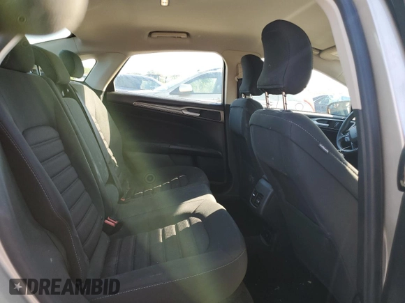 2018 Ford Fusion SE с VIN 3FA6P0LU4JR190543, выставлен на аукционе Copart как лот 56730095 с пробегом 15 166 миль миль и Списание • Salvage title. История ставок и продаж доступна на DreamBid. Изображение 10.