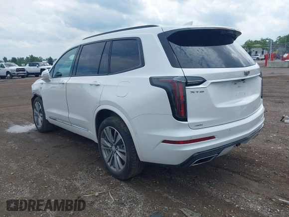 2020 Cadillac XT6 AWD Sport with VIN 1GYKPGRS0LZ140979, listed as a IAAI auction lot 42719794 with 111,420 mi miles and . Bid and sale history available at DreamBid. Image 3.