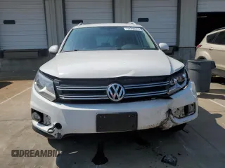 2015 Volkswagen Tiguan SEL with VIN WVGAV7AX3FW514081, listed as a Copart auction lot 59206245 with 121,166 mi miles and Salvage title. Bid and sale history available at DreamBid. Image 5.