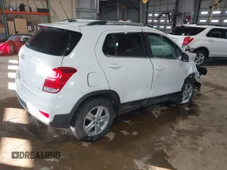 2020 Chevrolet Trax LT with VIN 3GNCJLSB2LL225514, listed as a IAAI auction lot 41579860 with 100,580 mi miles and . Bid and sale history available at DreamBid. Image 4.