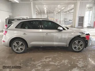 2019 Audi Q5 Premium Plus with VIN WA1BNAFY8K2034380, listed as a IAAI auction lot 41697243 with 80,377 mi miles. Bid and sale history available at carsss.com. Image 13.