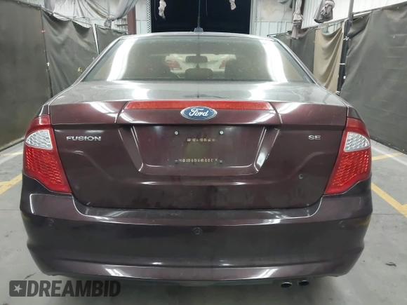 2011 Ford Fusion SE with VIN 3FAHP0HA3BR345933, listed as a IAAI auction lot 42008980 with 147,076 mi miles. Bid and sale history available at carsss.com. Image 16.