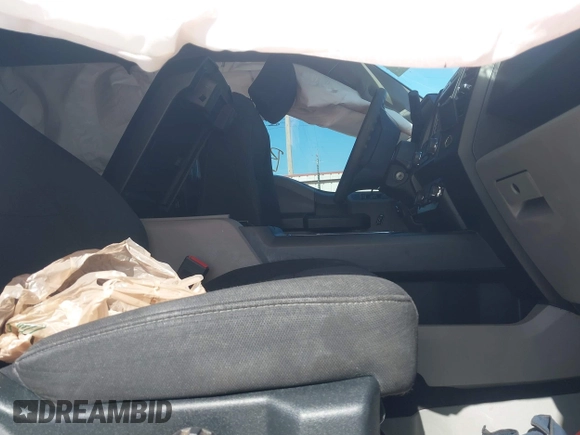2019 Ford F-150 XL with VIN 1FTEW1E50KKF27106, listed as a IAAI auction lot 41997829 with 88,187 mi miles and . Bid and sale history available at DreamBid. Image 5.