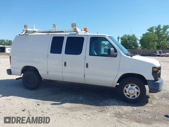 2012 Ford Econoline Cargo Commercial z VIN 1FTNE2EL4CDB10469, wystawiony jako IAAI lot #41861427 z przebiegiem 185 634 mil mil oraz . Historia ofert i sprzedaży dostępna na DreamBid. Obrazek 13.