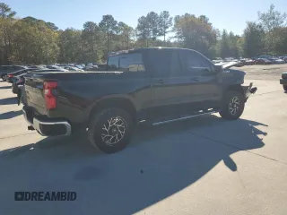 2020 Chevrolet Silverado 1500 LT with VIN 1GCUYDEDXLZ253923, listed as a Copart auction lot 82211904 with 95,574 mi miles and Salvage Title. Bid and sale history available at DreamBid. Image 3.