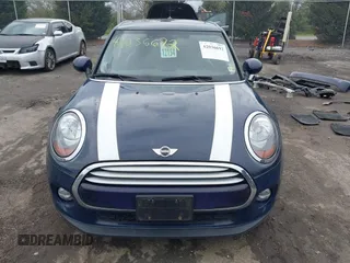 2015 MINI Hardtop 4 Door z VIN WMWXS5C54FT828442, wystawiony jako IAAI lot #42036692 z przebiegiem 88 224 mil mil oraz . Historia ofert i sprzedaży dostępna na DreamBid. Obrazek 13.