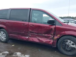 2017 Dodge Grand Caravan SE with VIN 2C4RDGBG8HR793970, listed as a IAAI auction lot 41691933 with 107,055 mi miles. Bid and sale history available at carsss.com. Image 6.