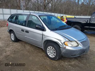 2001 Chrysler Voyager with VIN 1C4GJ25B51B278139, listed as a IAAI auction lot 41747571 with 84,688 mi miles. Bid and sale history available at carsss.com. Image 1.