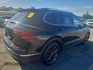 2024 Volkswagen Tiguan SE with VIN 3VV3B7AXXRM097540, listed as a IAAI auction lot 42809080 with 25,390 mi miles and . Bid and sale history available at DreamBid. Image 6.